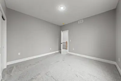 Bonus bedroom empty - custom home in Tallmadge Ohio