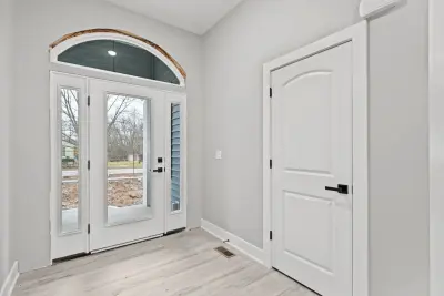 Interior entry view - custom home in Tallmadge Ohio