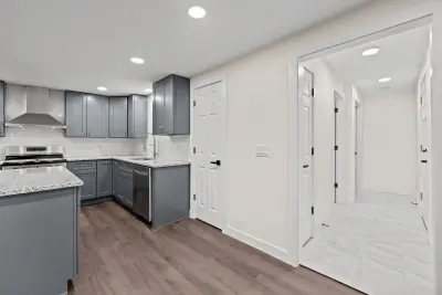 Kitchen and hallway view - custom home in Twinsburg Ohio