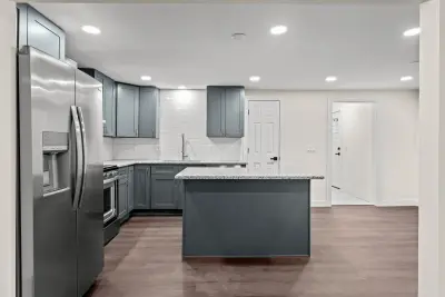 Kitchen countertops - custom home in Twinsburg Ohio